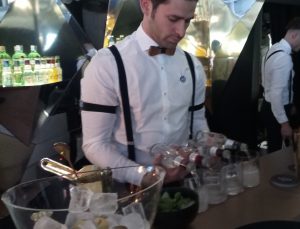 Taller de Coctelería en Madrid. Actividad team building y eventos.